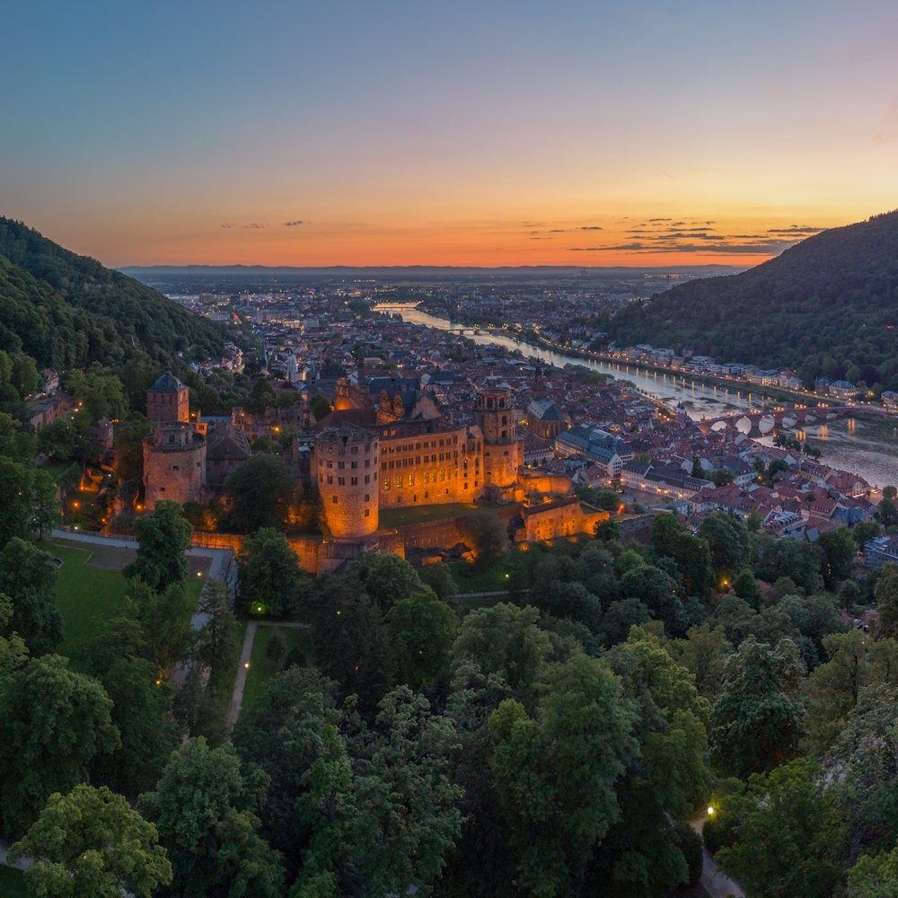 AdobeStock_506299231_Heidelberg_Schloss_1000_1000